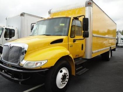 2007 INTERNATIONAL 4300 BOX TRUCK