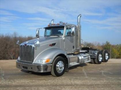 2011 PETERBILT 386 7