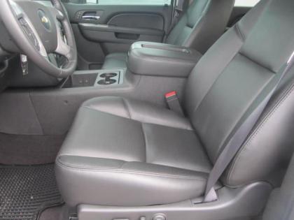 2013 CHEVROLET SILVERADO 2500 LTZ 3