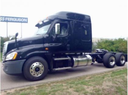 2013 FREIGHTLINER CA12564SLP  CASCADIA  4