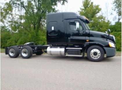2013 FREIGHTLINER CA12564SLP  CASCADIA  5