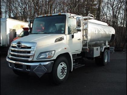 2013 HINO 338 FUEL TRUCK