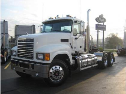 2013 MACK CHU613 CONVENTIONAL DAY CAB