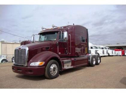 2013 PETERBILT 386 4