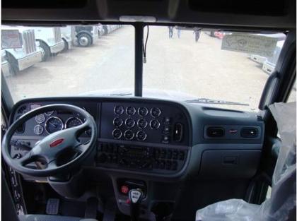 2013 PETERBILT 386 5