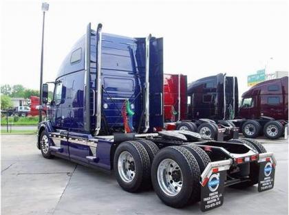 2013 VOLVO VNL64T670 3