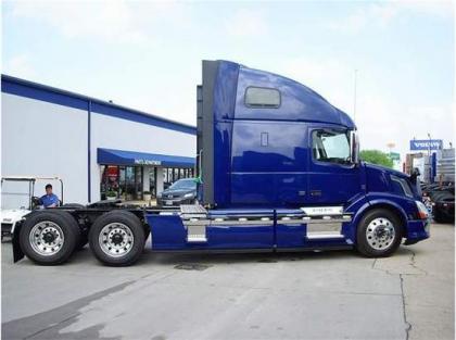 2013 VOLVO VNL64T670 5