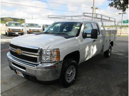 2013 CHEVROLET SILVERADO 2500HD EXTENDED CAB TRUCKS